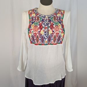 Cupio size Large, white blouse with colorful embroidery details